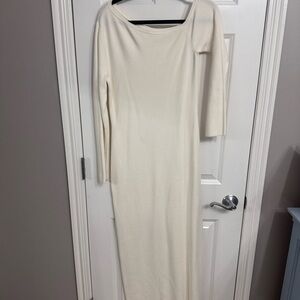 Abercrombie & Fitch One Shoulder Cream Dress